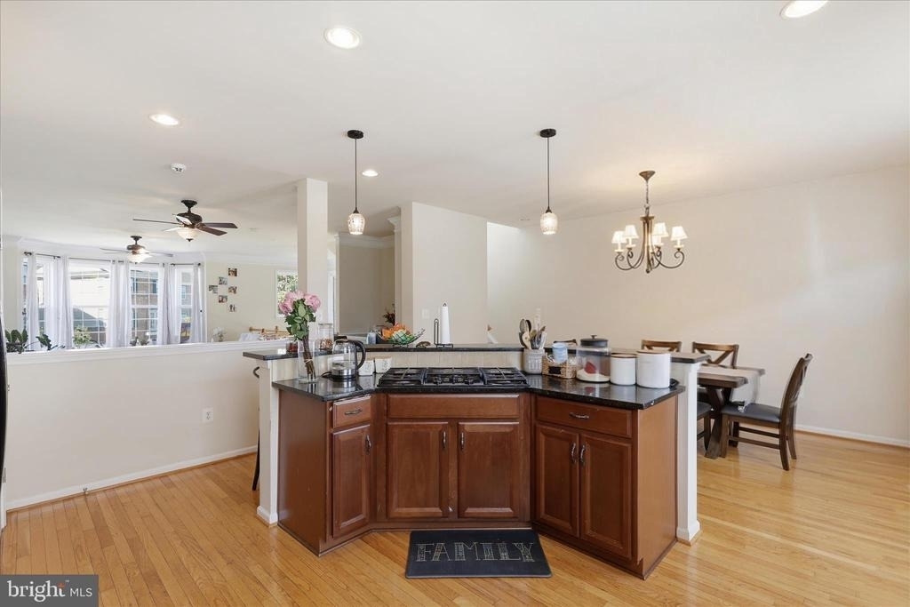 20925 Houseman Terrace - Photo 19