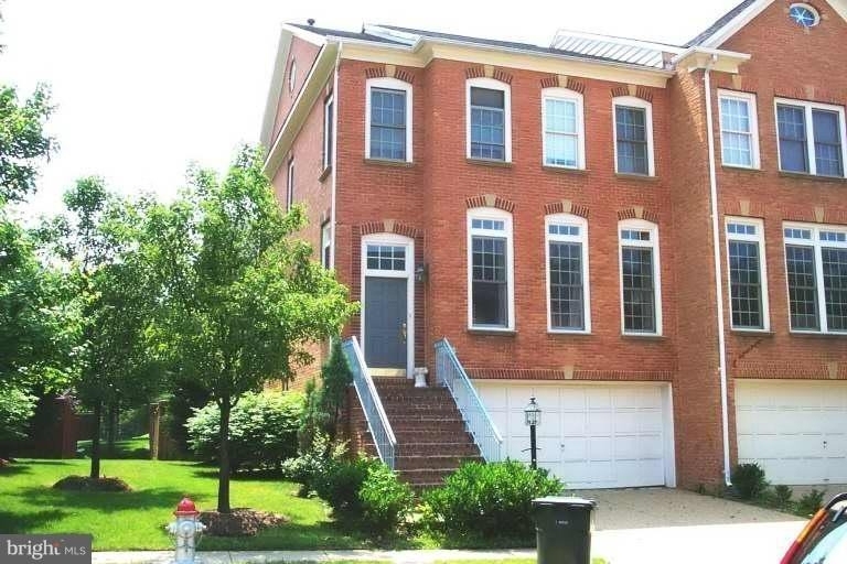 1808 Brentridge Street - Photo 0