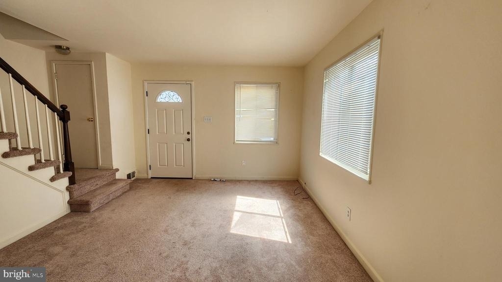 27 Hudson Street - Photo 1