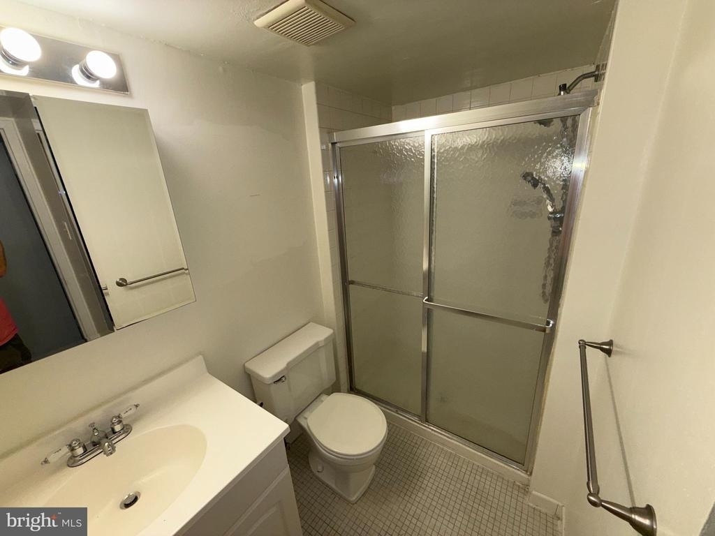 329 Shawmont Avenue - Photo 17