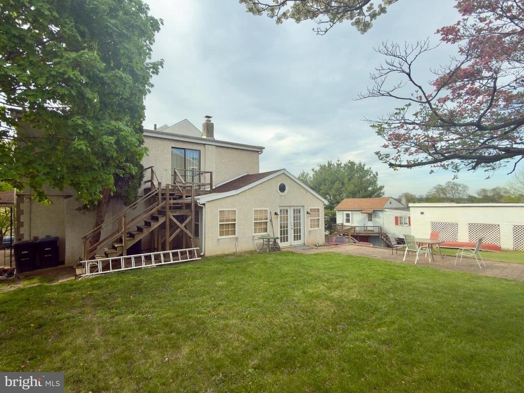 422 W 6th Avenue - Photo 7