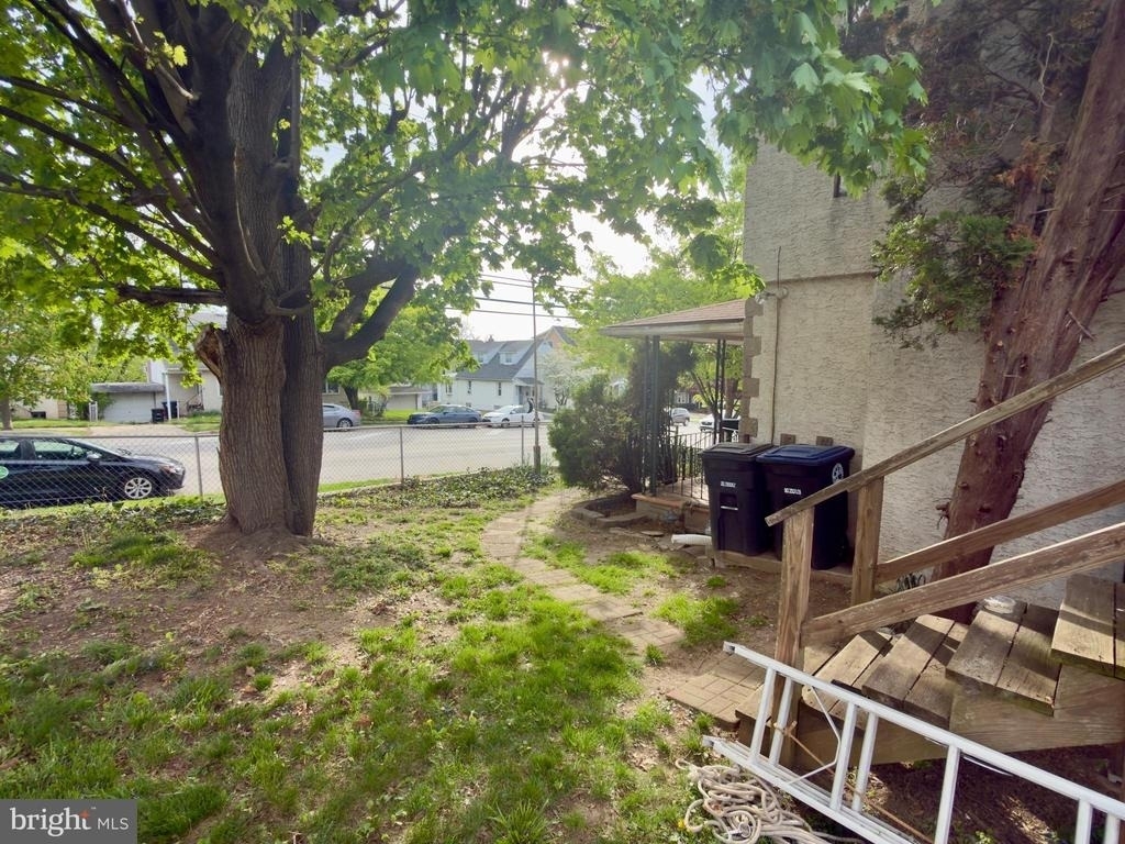 422 W 6th Avenue - Photo 12