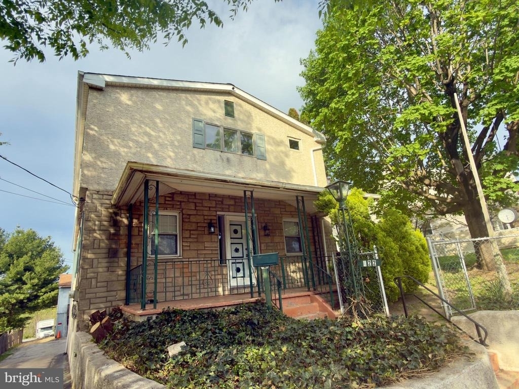 422 W 6th Avenue - Photo 5