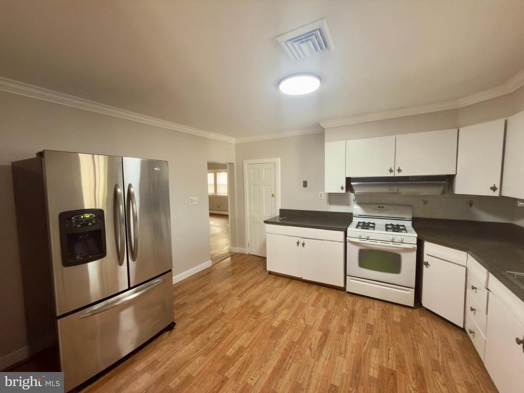 422 W 6th Avenue - Photo 39