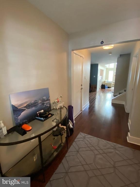 805 Rosehill Drive - Photo 2