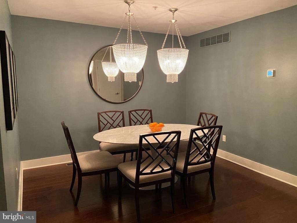 805 Rosehill Drive - Photo 4