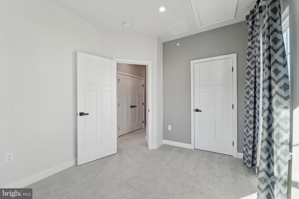 122 Arcadia Way - Photo 18