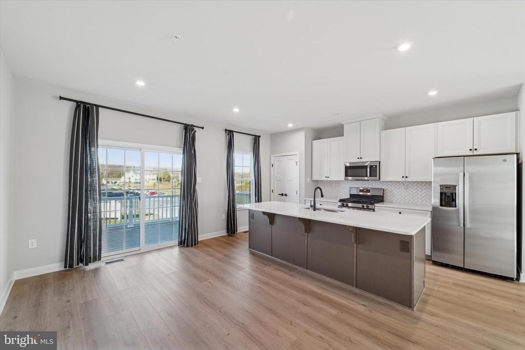 122 Arcadia Way - Photo 8