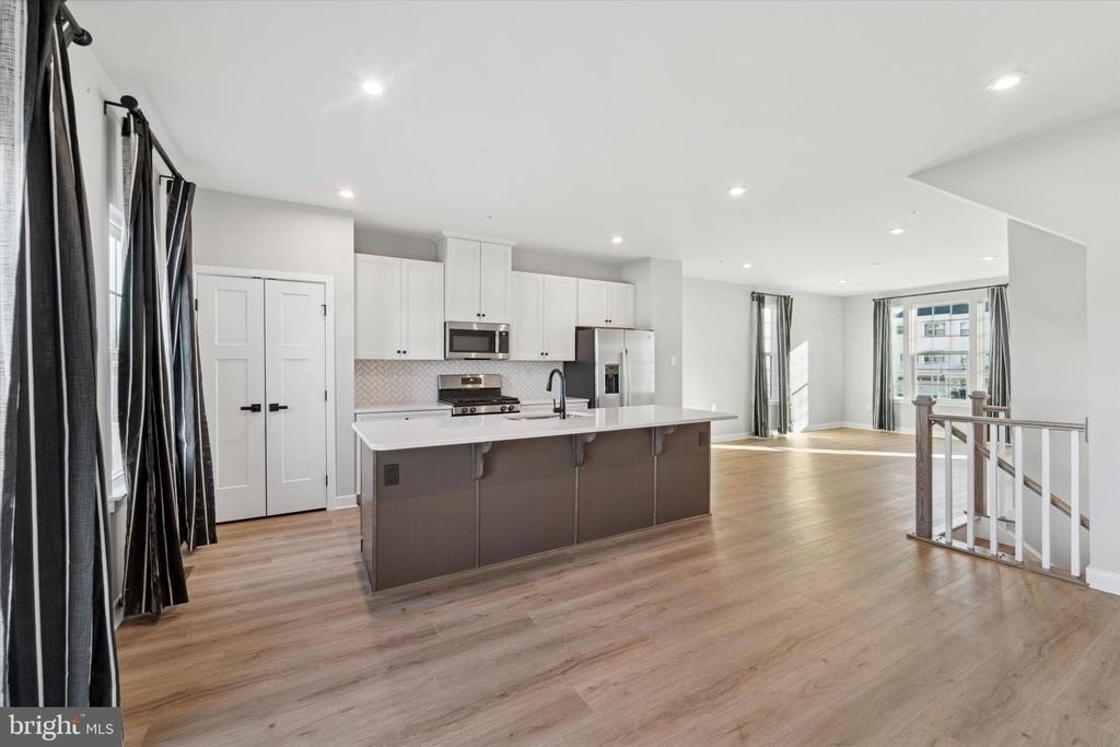 122 Arcadia Way - Photo 9