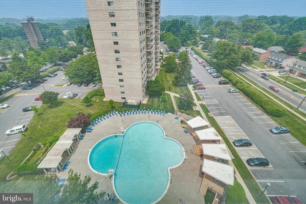 1111 University Boulevard W - Photo 8