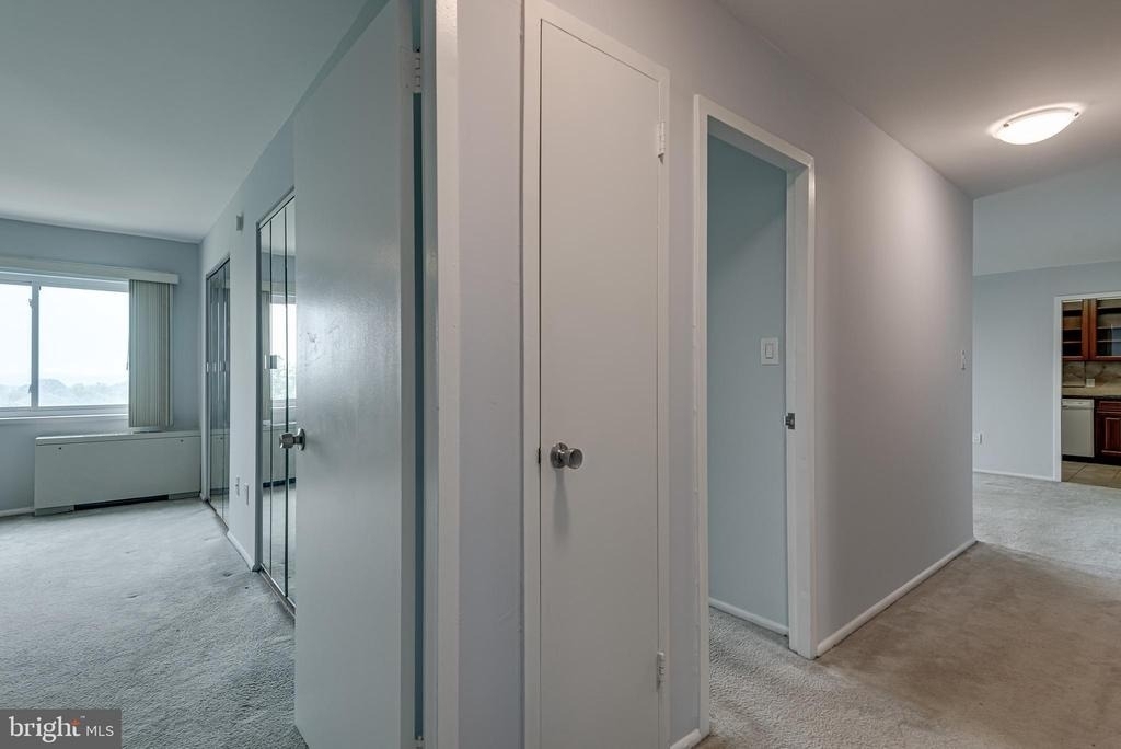 1111 University Boulevard W - Photo 23