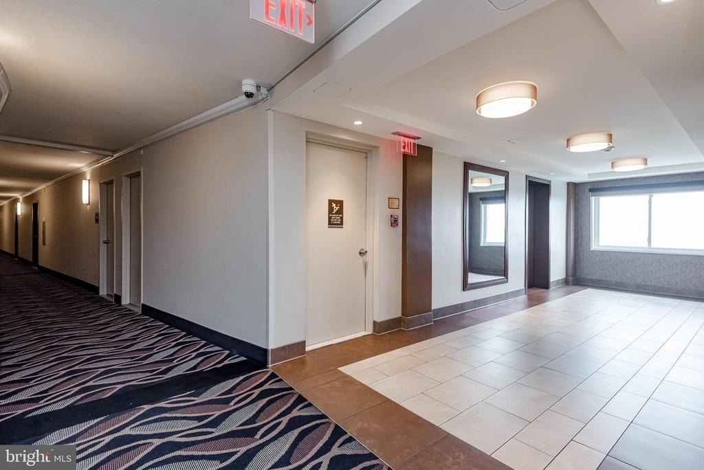 1111 University Boulevard W - Photo 31