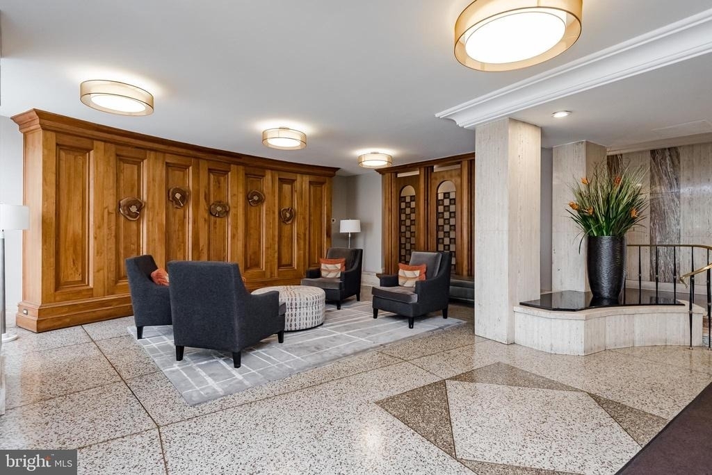 1111 University Boulevard W - Photo 33