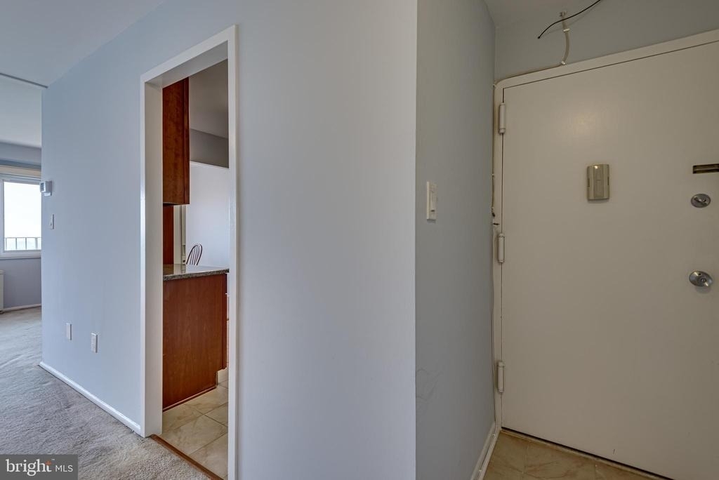 1111 University Boulevard W - Photo 11