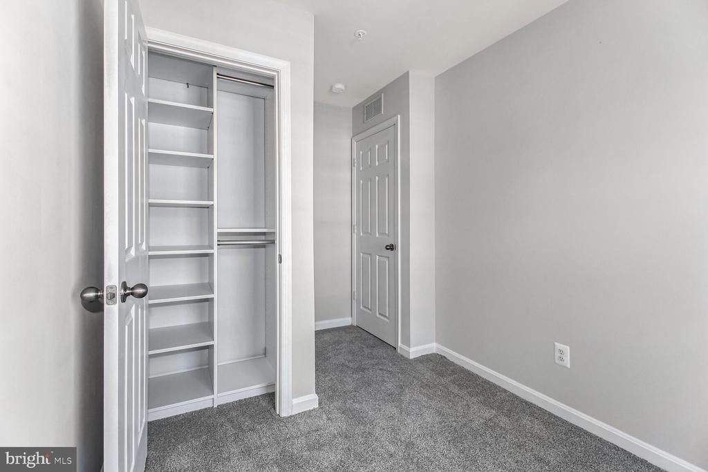 1057 Flint Court - Photo 5