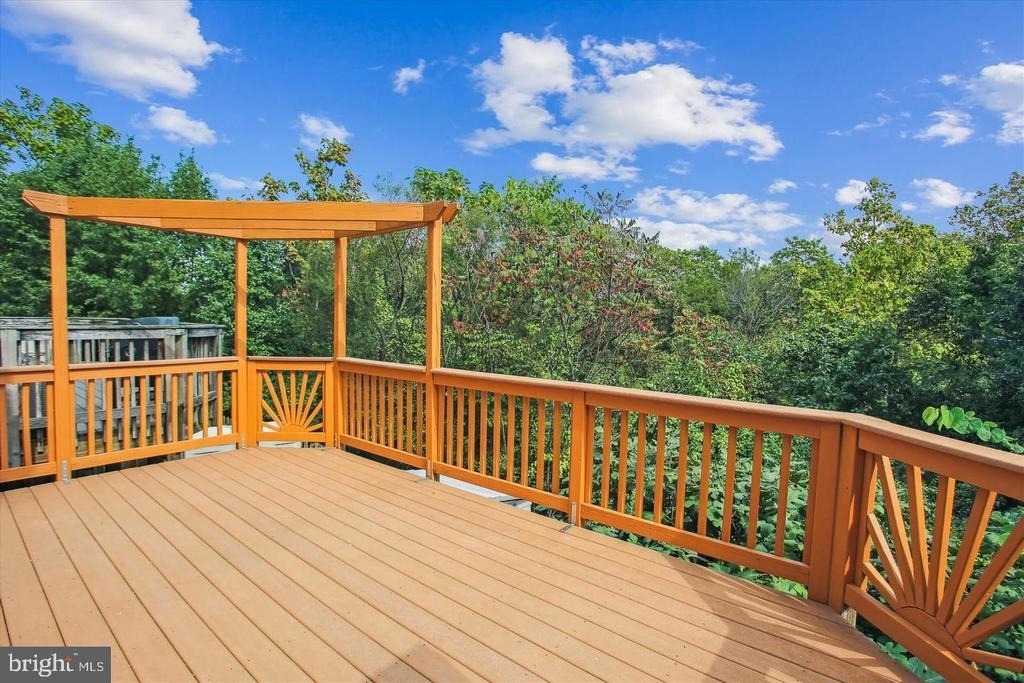 5528 Aeriel Place - Photo 12