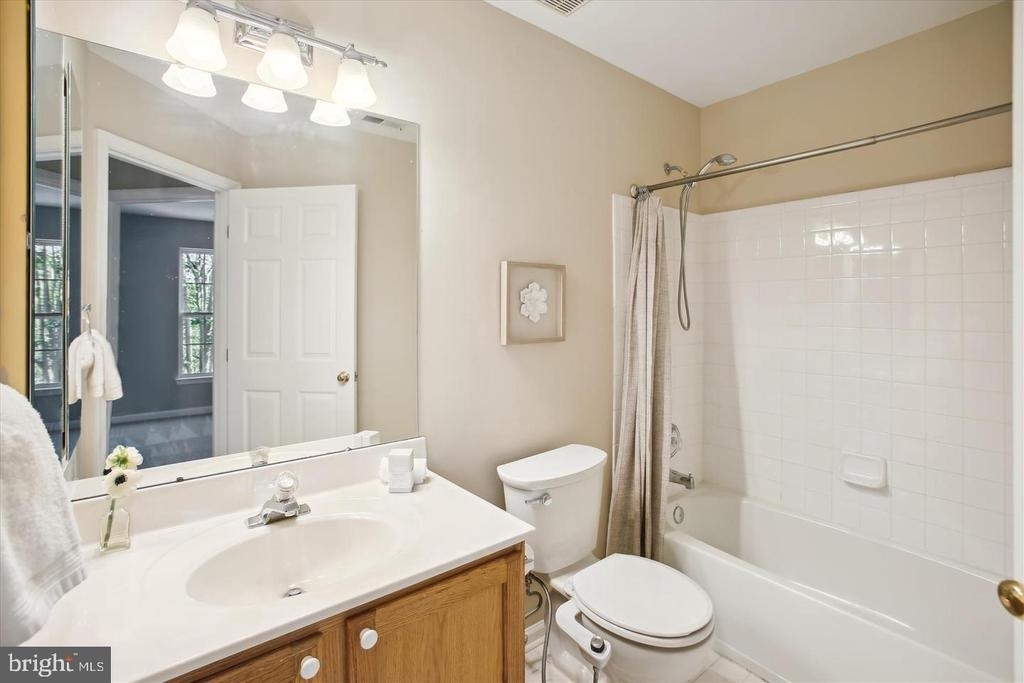 5528 Aeriel Place - Photo 26