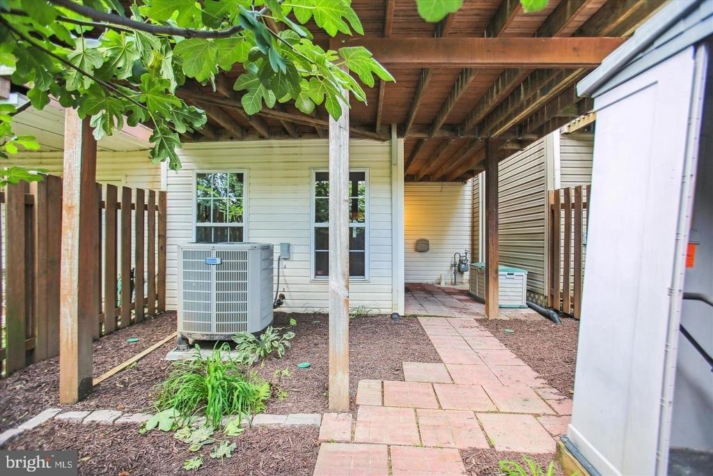 5528 Aeriel Place - Photo 36