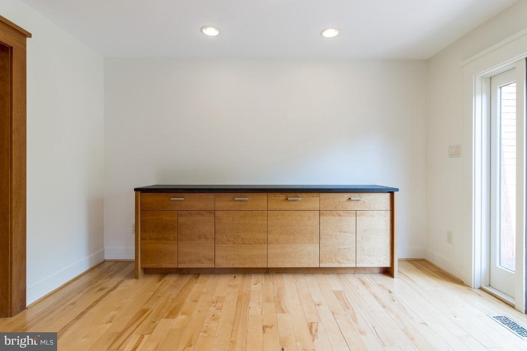 8209 Ruxton Crossing Court - Photo 3
