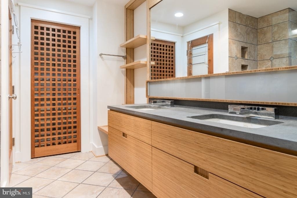 8209 Ruxton Crossing Court - Photo 8