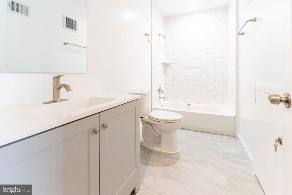 2928 Nelson Place Se - Photo 2