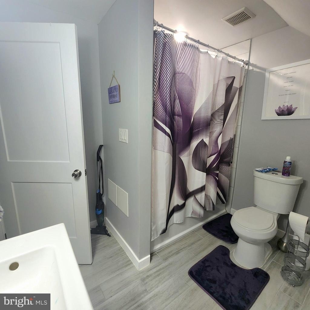 538 Newcomb Street Se - Photo 36