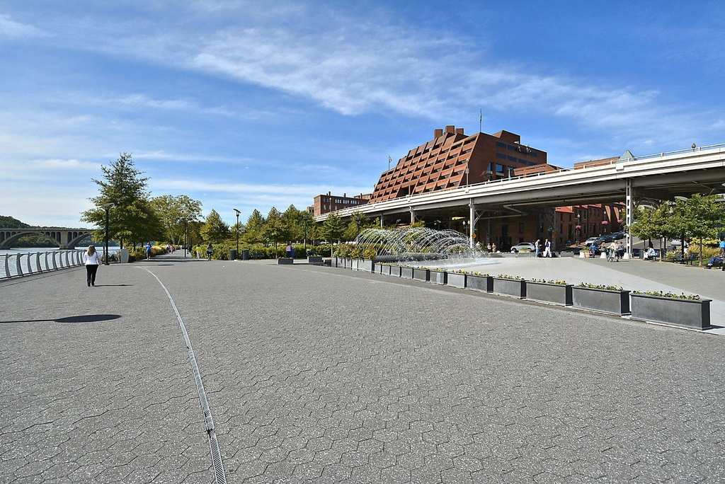 2500 Q Street Nw - Photo 46