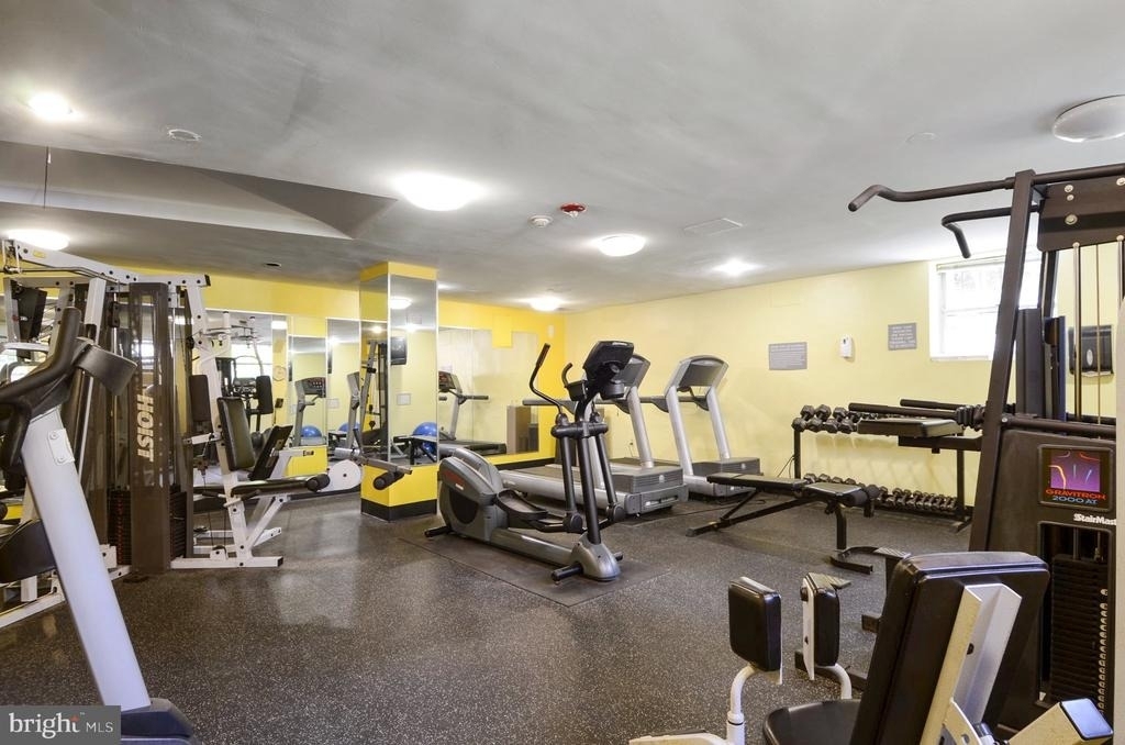 2500 Q Street Nw - Photo 27