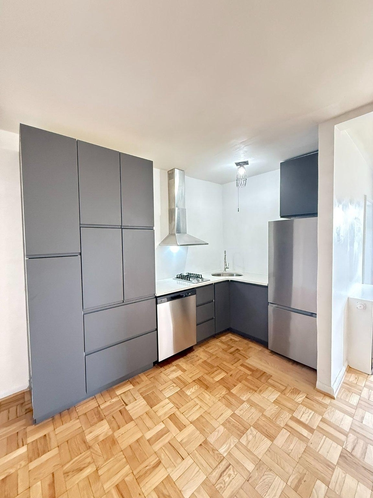 2500 Q Street Nw - Photo 10