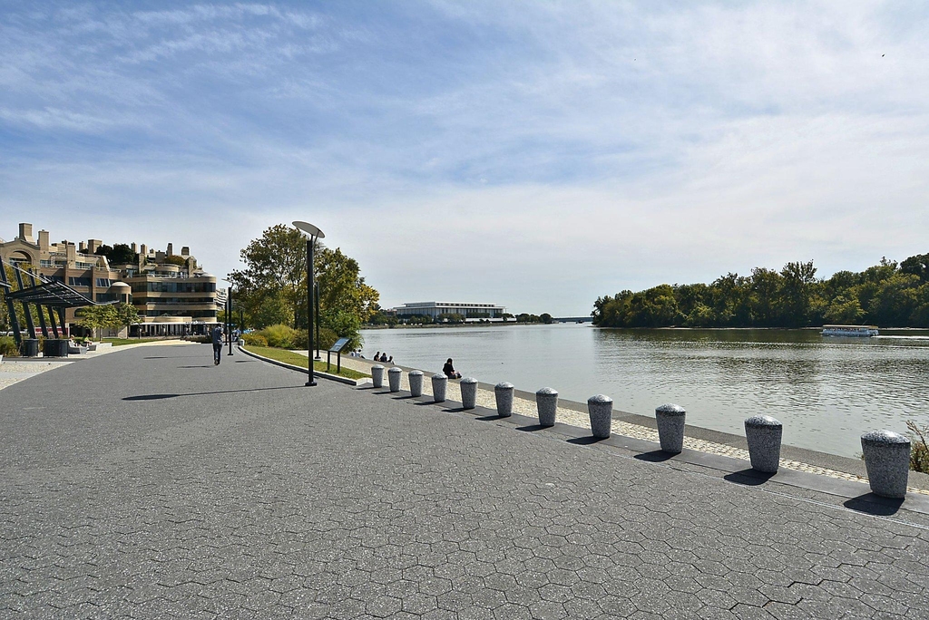 2500 Q Street Nw - Photo 45