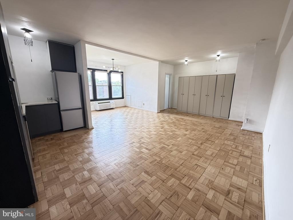 2500 Q Street Nw - Photo 7