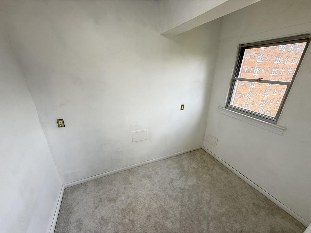 2500 Q Street Nw - Photo 18