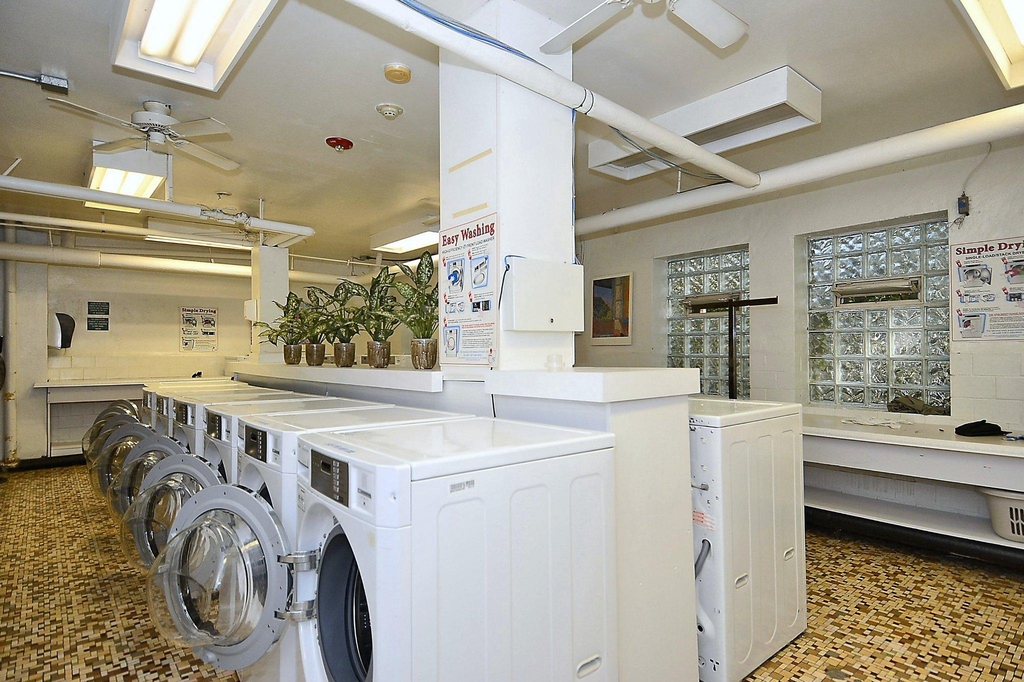 2500 Q Street Nw - Photo 29
