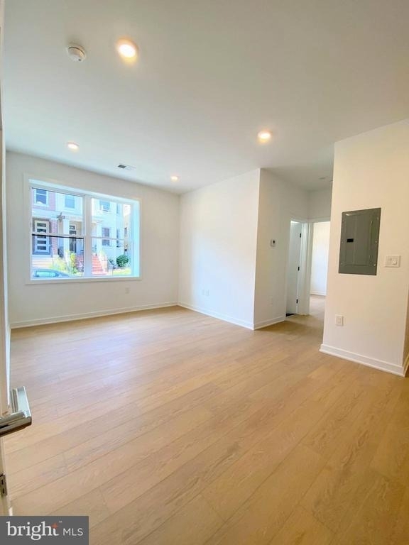 3435 Brown Street Nw - Photo 7