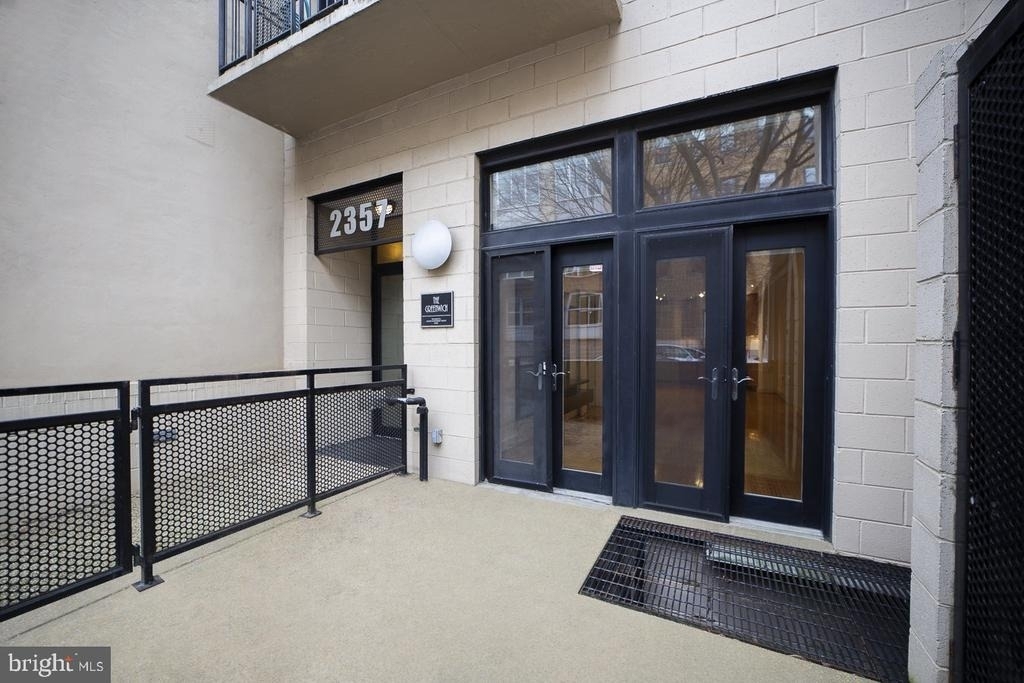 2357 Champlain Street Nw - Photo 9