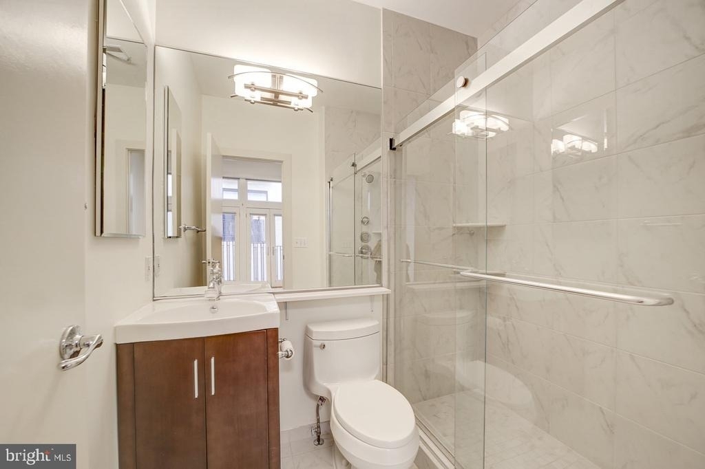 2357 Champlain Street Nw - Photo 6