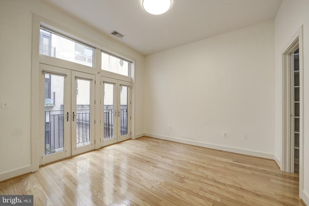 2357 Champlain Street Nw - Photo 4