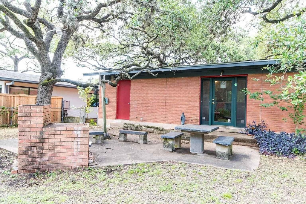 1207 Fieldcrest Dr - Photo 12