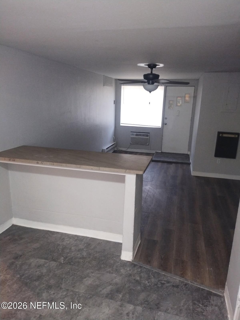 5340 Kingsbury Street - Photo 1