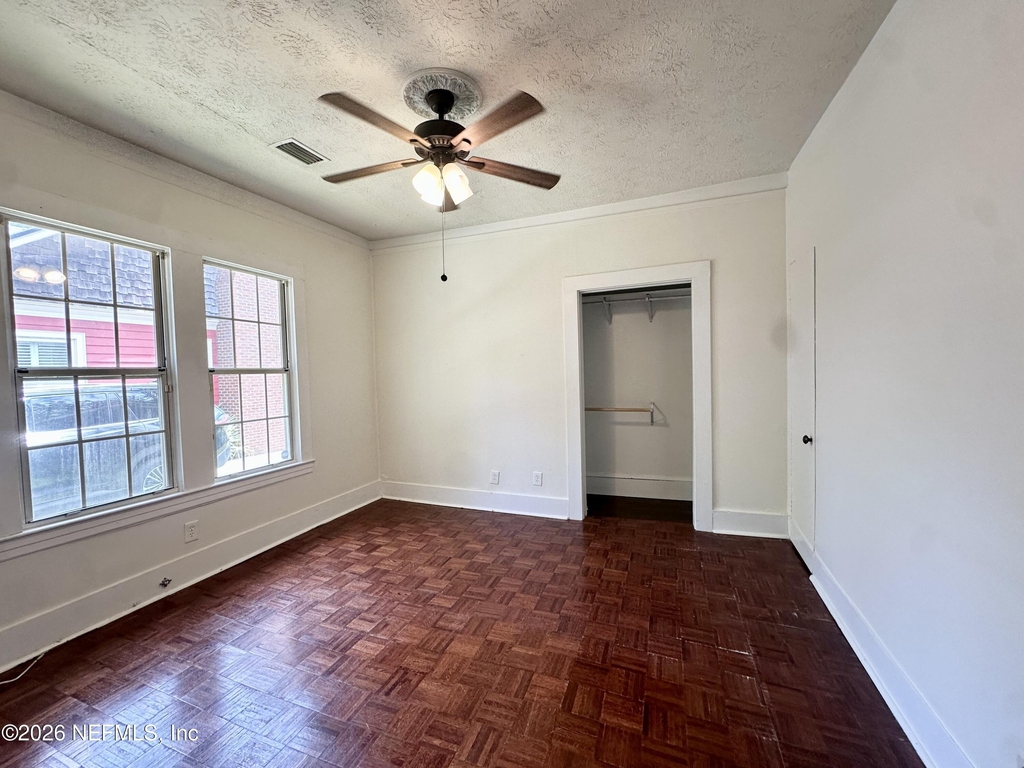 3867 Herschel Street - Photo 8