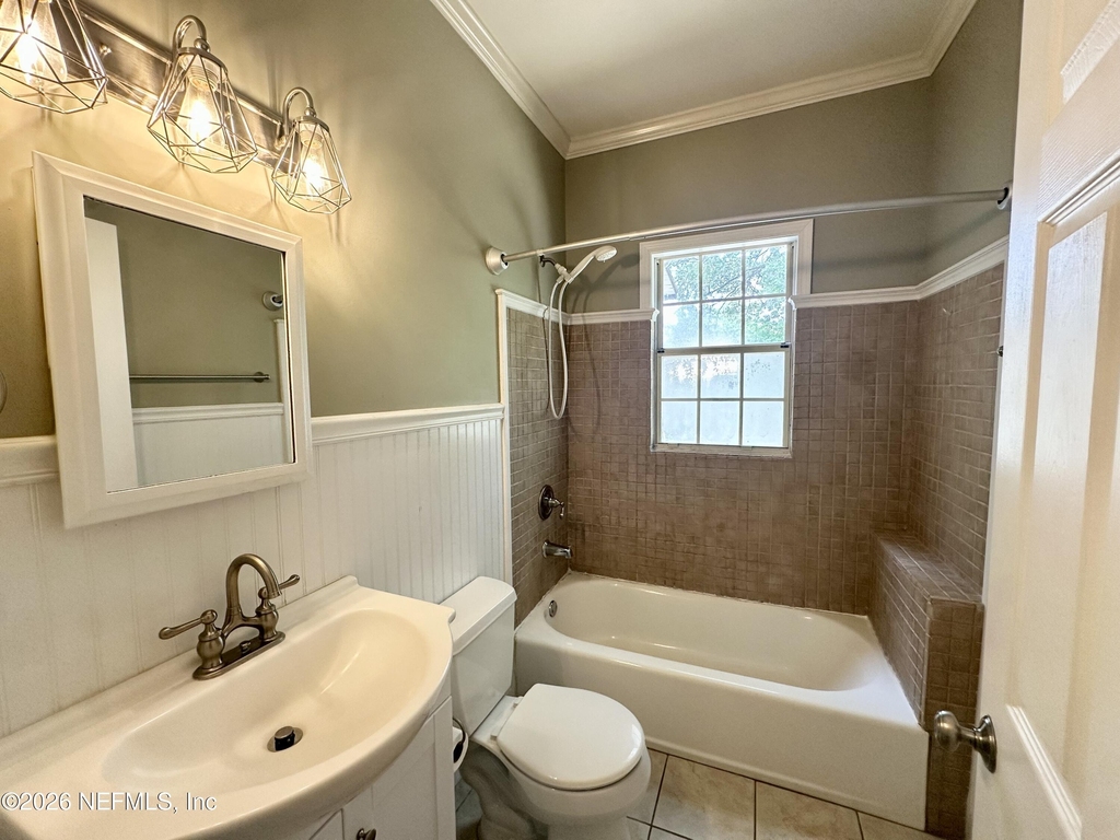 3867 Herschel Street - Photo 10