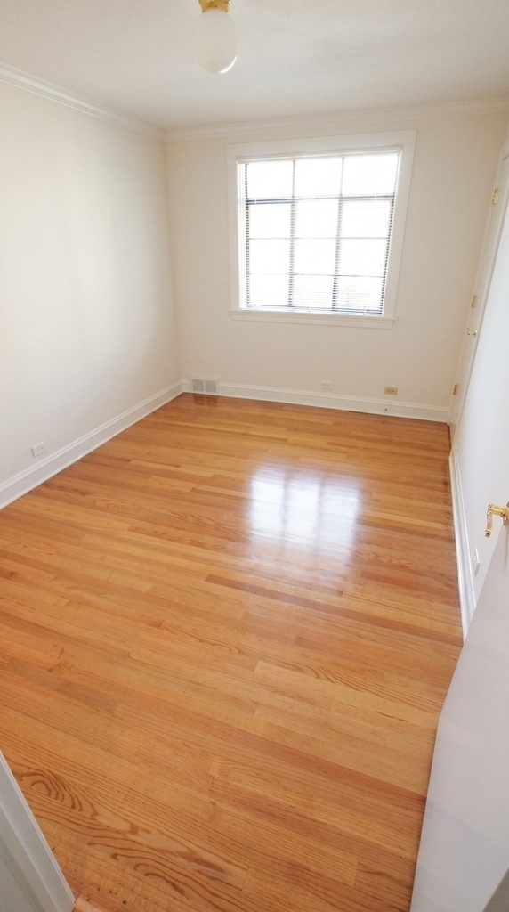 460 Highcrest Drive - Photo 19