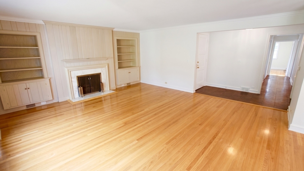 460 Highcrest Drive - Photo 5