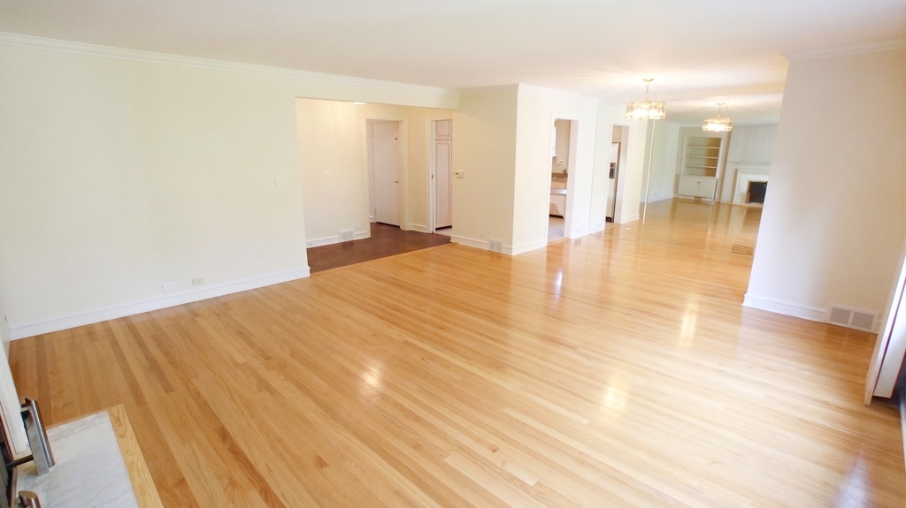 460 Highcrest Drive - Photo 6