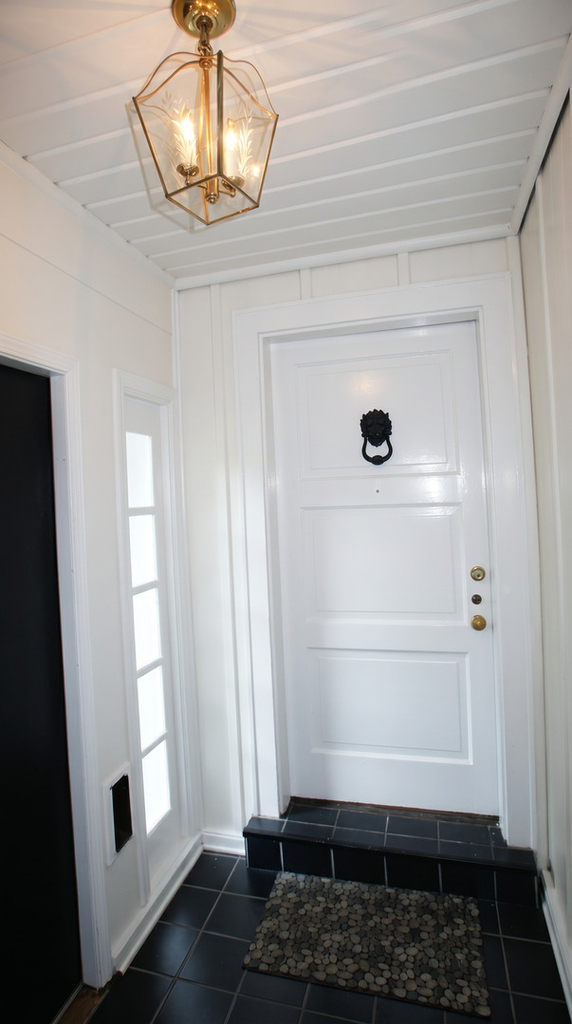 460 Highcrest Drive - Photo 1