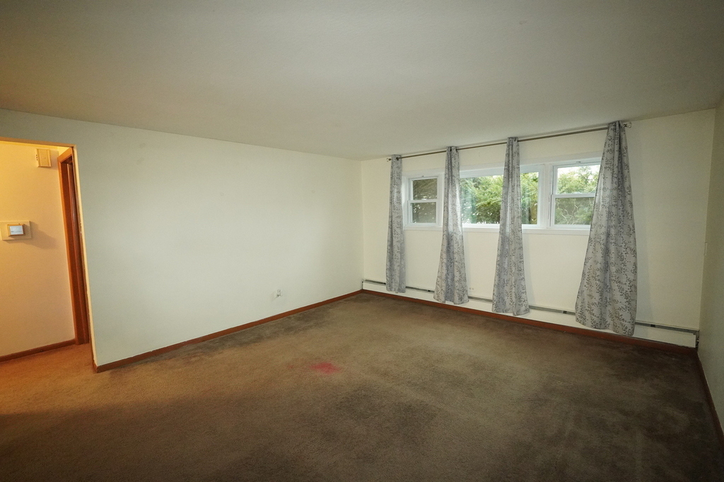 347 Dalewood Avenue - Photo 1