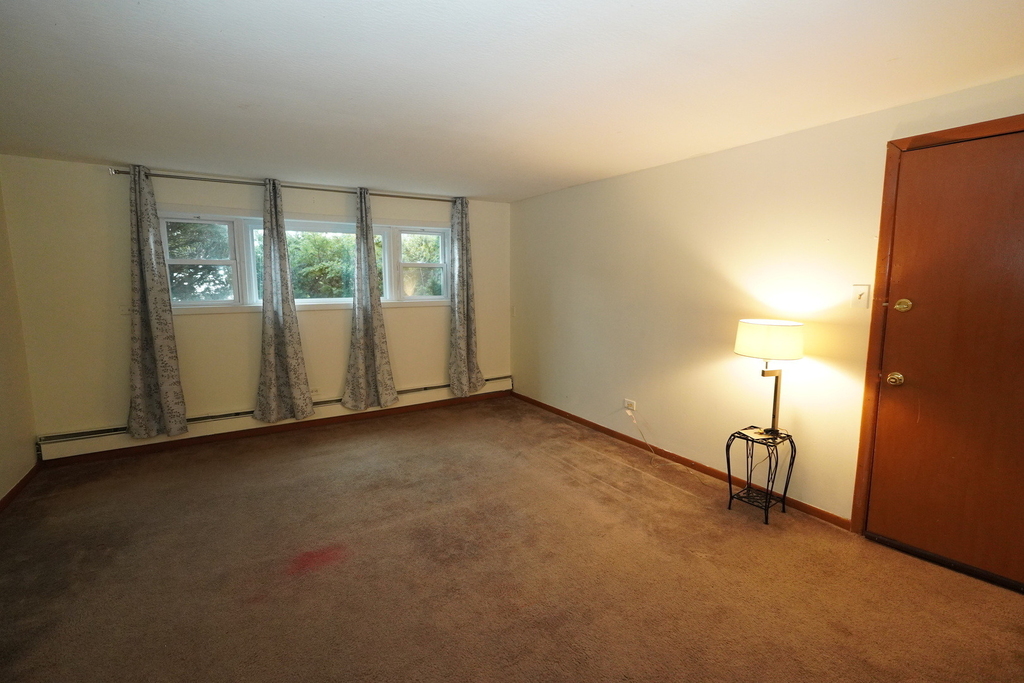 347 Dalewood Avenue - Photo 0