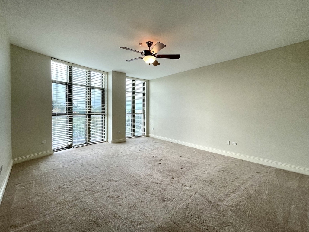520 S Washington Street - Photo 11