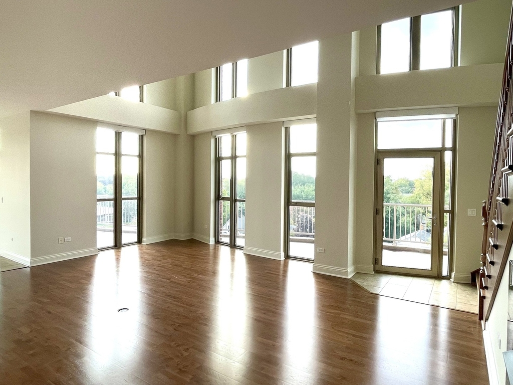 520 S Washington Street - Photo 3