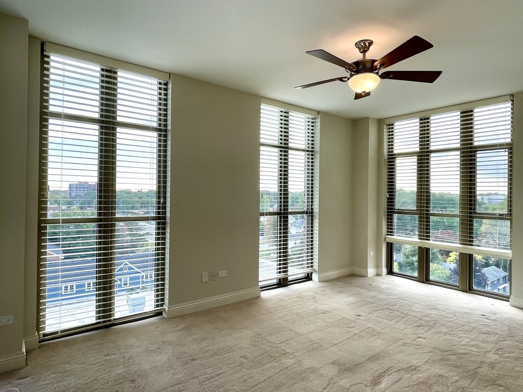 520 S Washington Street - Photo 22